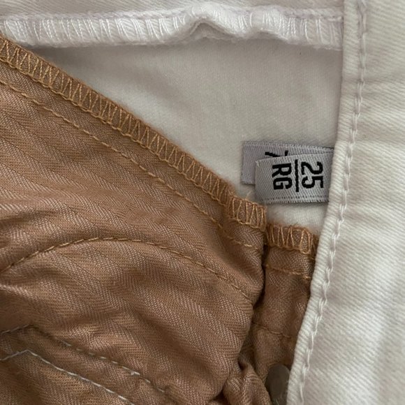 Women's Gap White Denim Straight Jeans, Size 25R - Picture 5 of 5